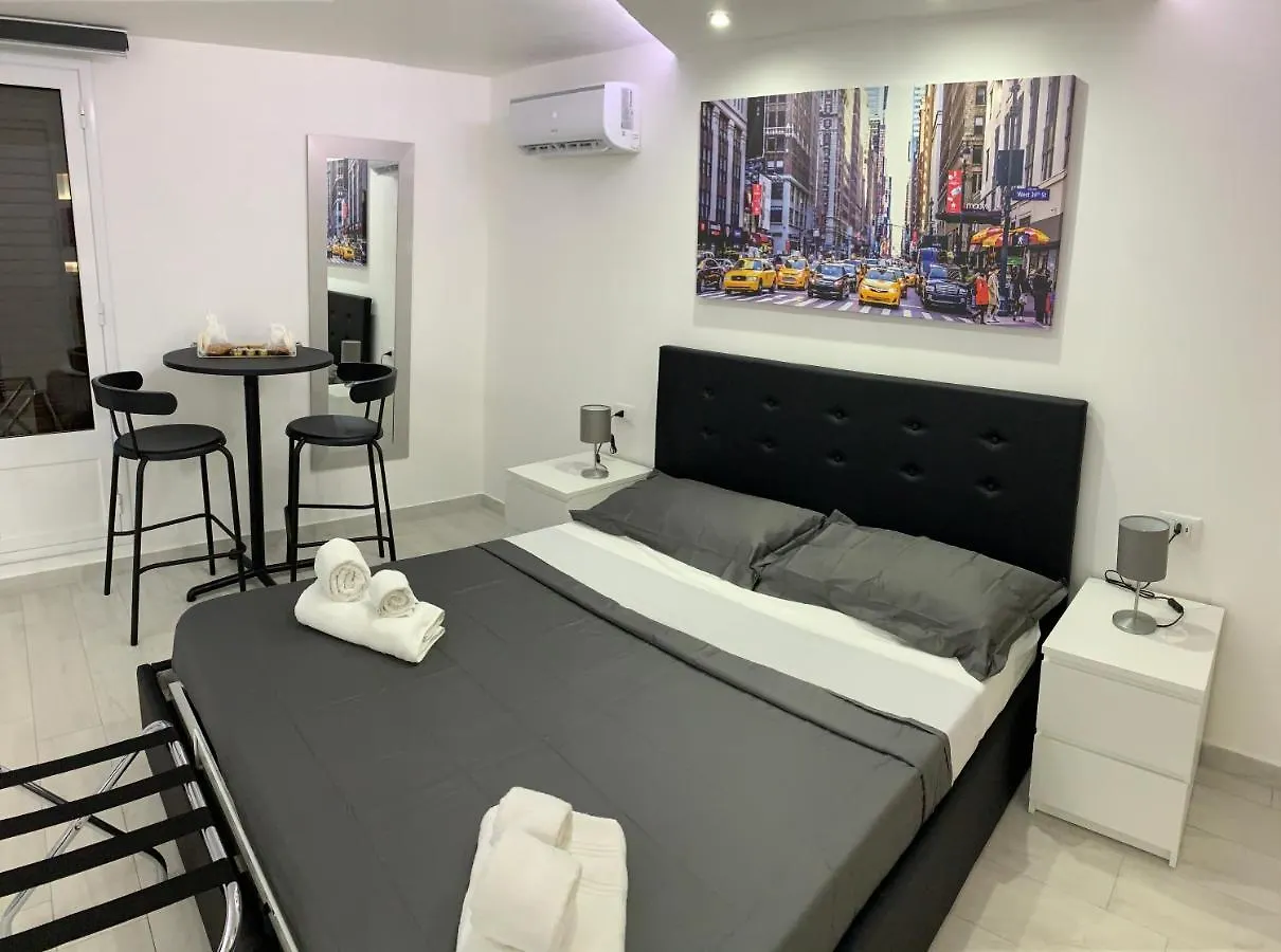 Rossella'S Home Palermo Bed & Breakfast
